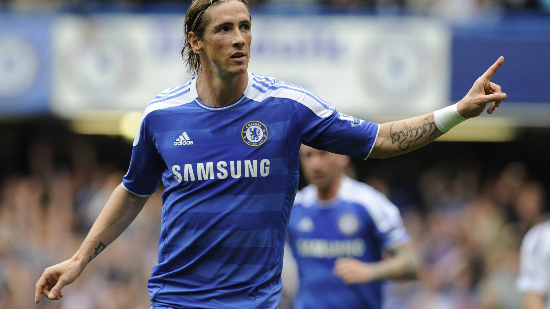 欧冠“天王”对决：谁能成为本赛季的头号英雄？，欧冠决战